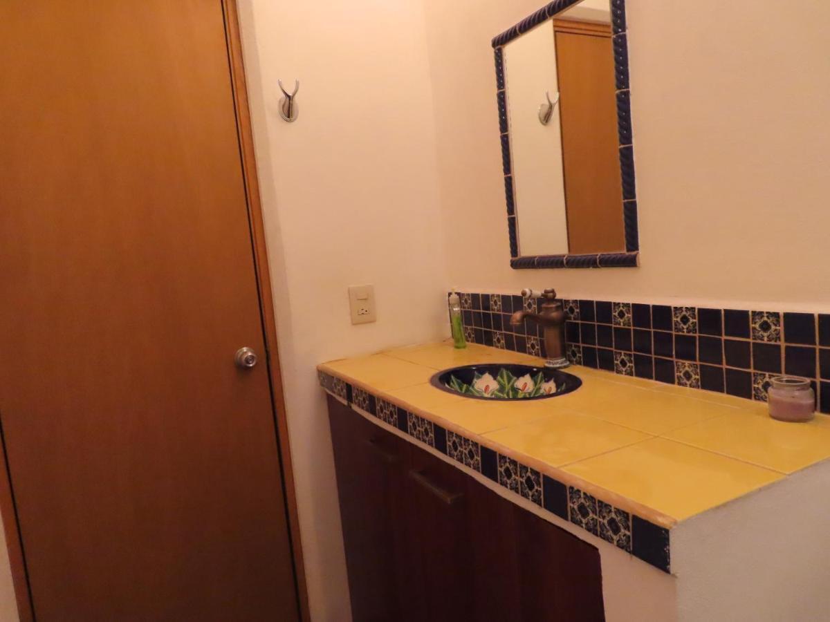 Villa Palmier -Quiet Cosy Air Conditioned Terrace بويرتو فالارتا المظهر الخارجي الصورة