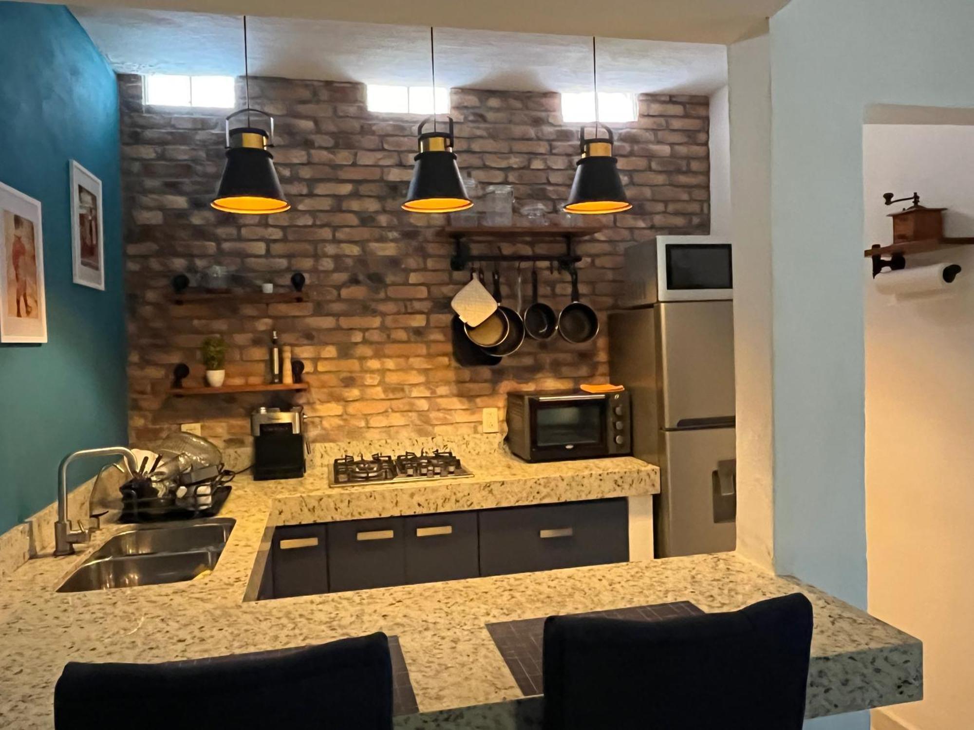 Villa Palmier -Quiet Cosy Air Conditioned Terrace بويرتو فالارتا المظهر الخارجي الصورة