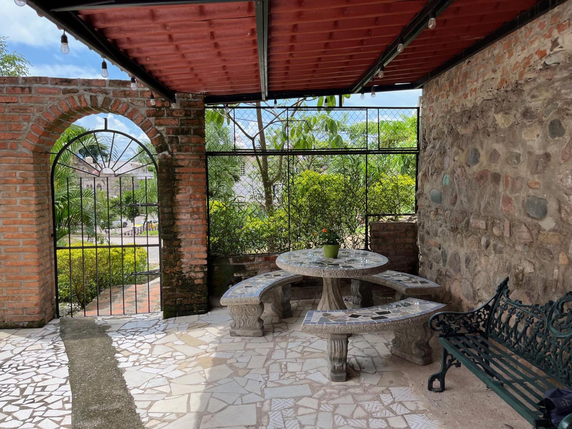 Villa Palmier -Quiet Cosy Air Conditioned Terrace بويرتو فالارتا المظهر الخارجي الصورة
