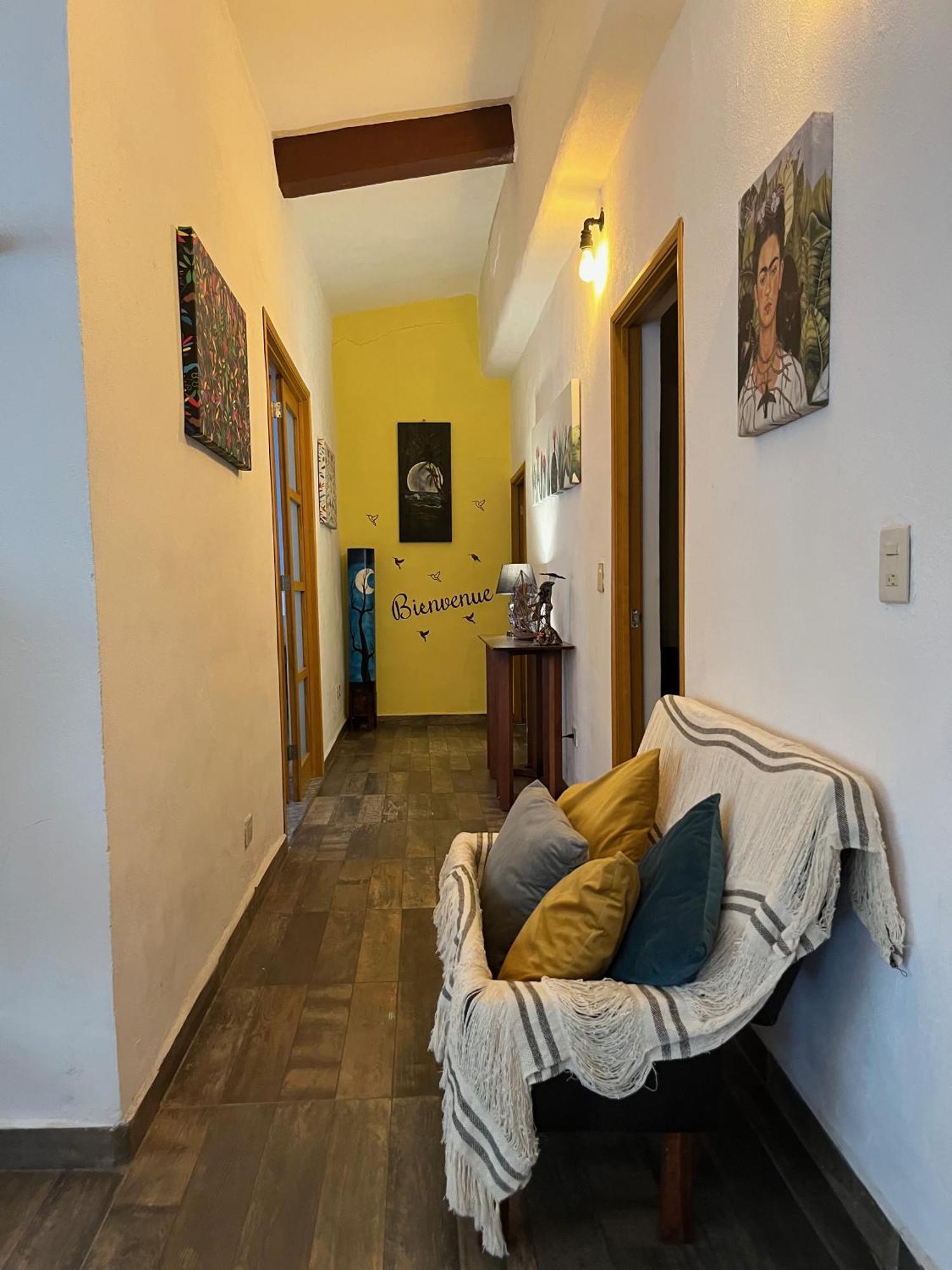 Villa Palmier -Quiet Cosy Air Conditioned Terrace بويرتو فالارتا المظهر الخارجي الصورة